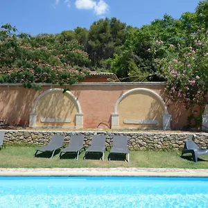 Hébergement de vacances La Tour- Pigeonnier Provençal, Ventabren